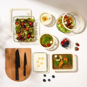 Vase and Vessel airtight silicone seal keeps contents fresh.