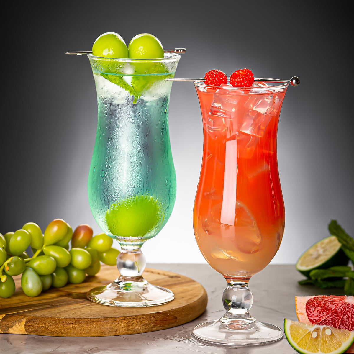 VasoArte hurricane glass highlighting tulip shape for cocktails