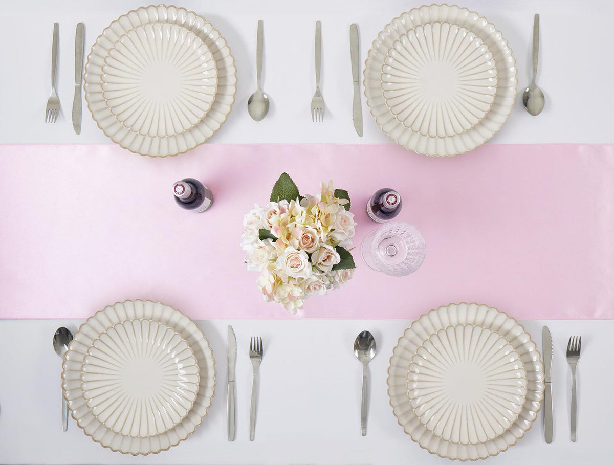 VCUSUELER 12x108 inches table runner on banquet table for polished setup.