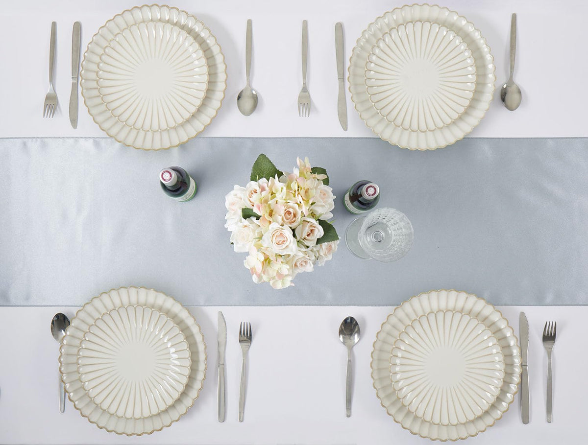 VCUSUELER generous 12x108 inch set fits 8-16 guest tables.