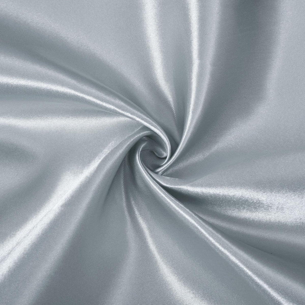 VCUSUELER soft drape creates wrinkle-free, ready-to-use décor.