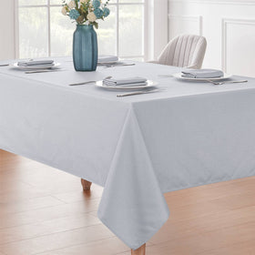 Veblandy tablecloth care: wipe-clean and machine washable for busy events