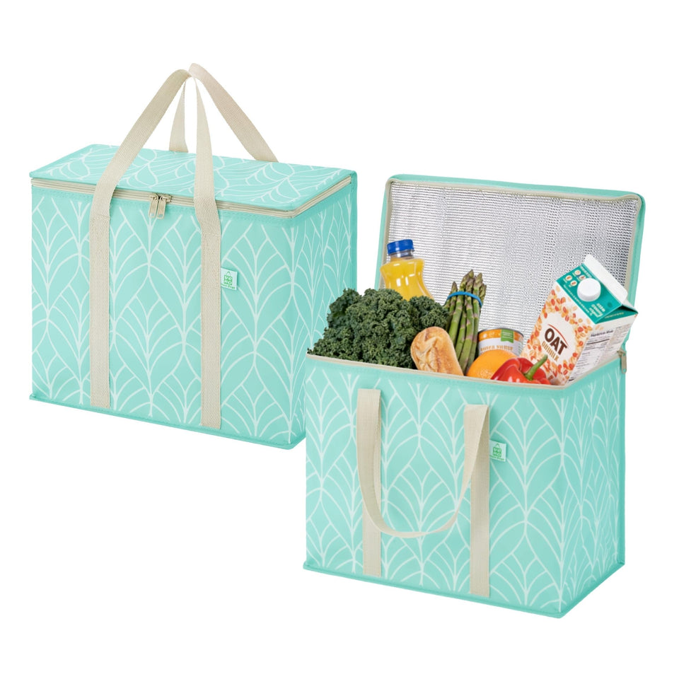 VENO insulated cooler bag lid closed, keeps contents secure for hot or cold transport