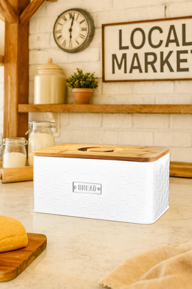 Vensovo durable metal and bamboo construction promises long-lasting kitchen storage.