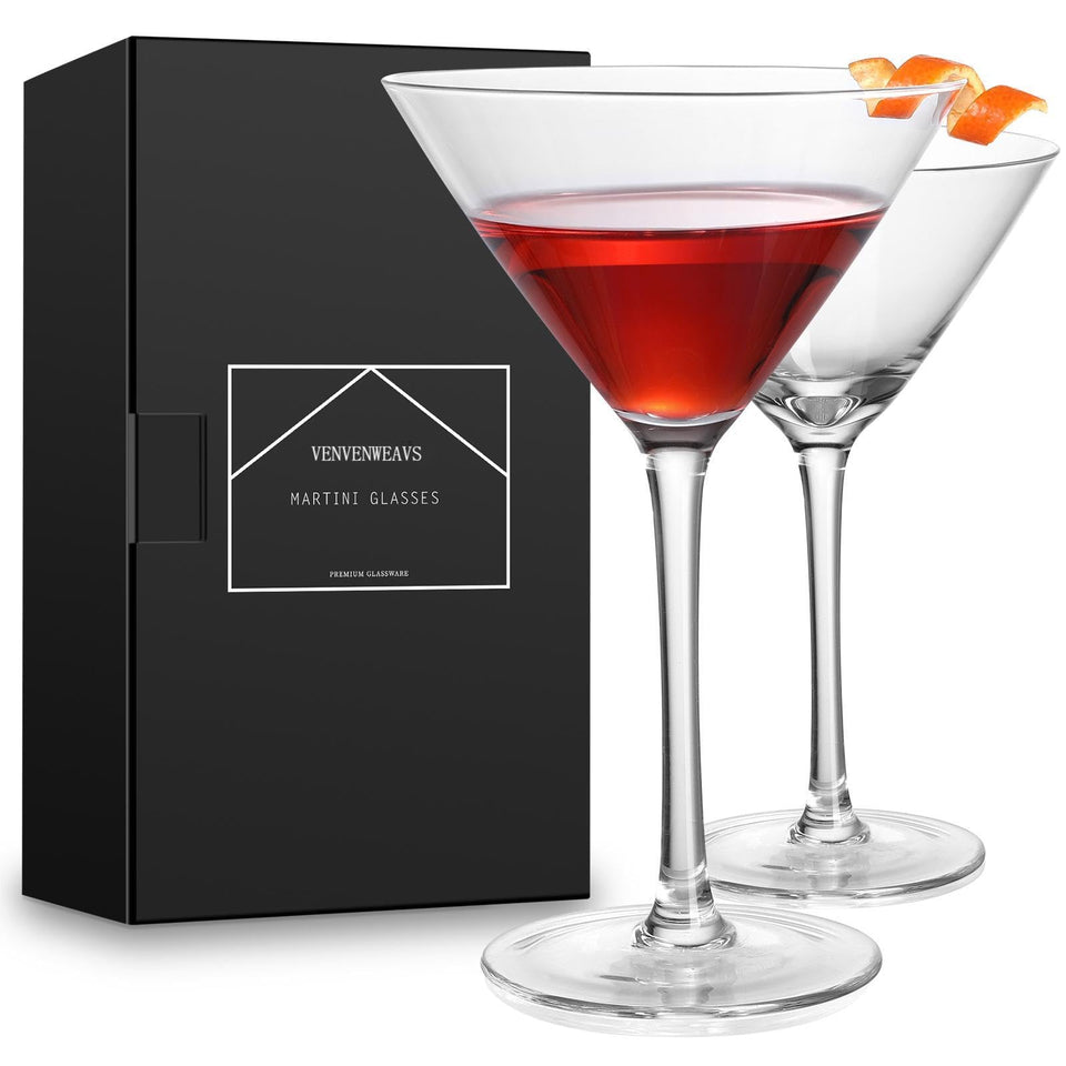VENVENWEAVS martini glasses highlight espresso martini with crystal clarity and refined balance.