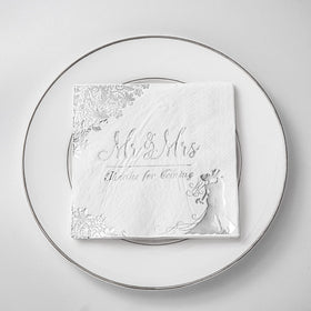 VENY TAYA wedding-table decor napkins elevate reception ambiance and guest comfort.