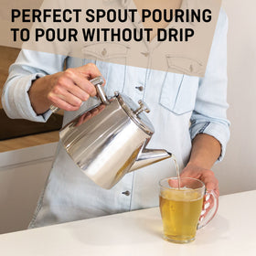 Double-wall VeoHome teapot keeps tea warm longer for leisurely sips.