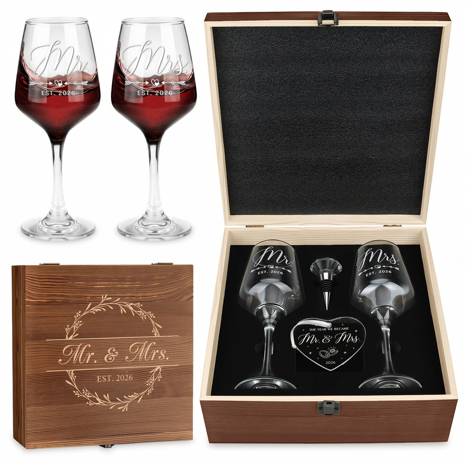 Verouis Mr and Mrs wine glasses for wedding toasts and keepsakes