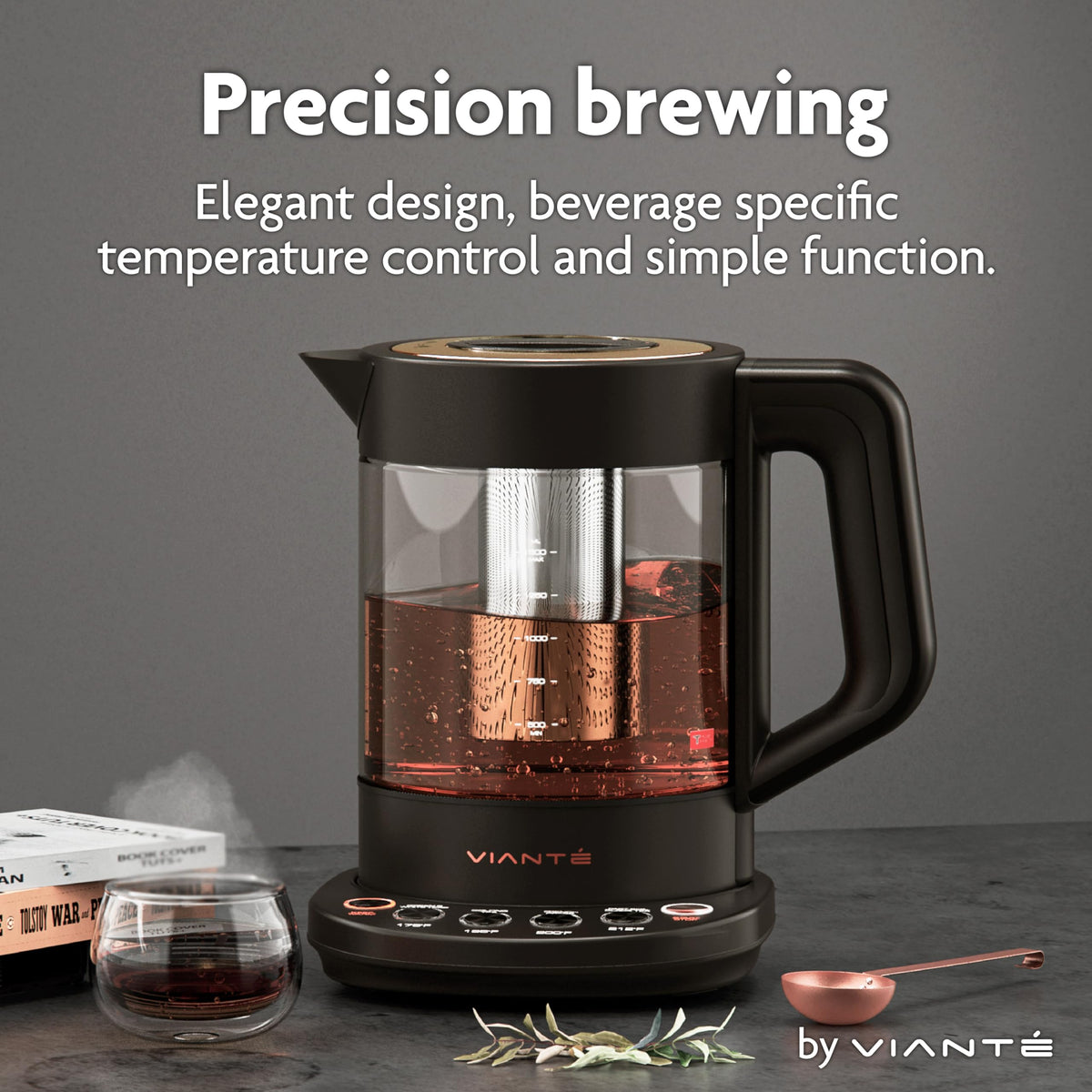 Vianté kettle in use with infuser releasing aromatic tea