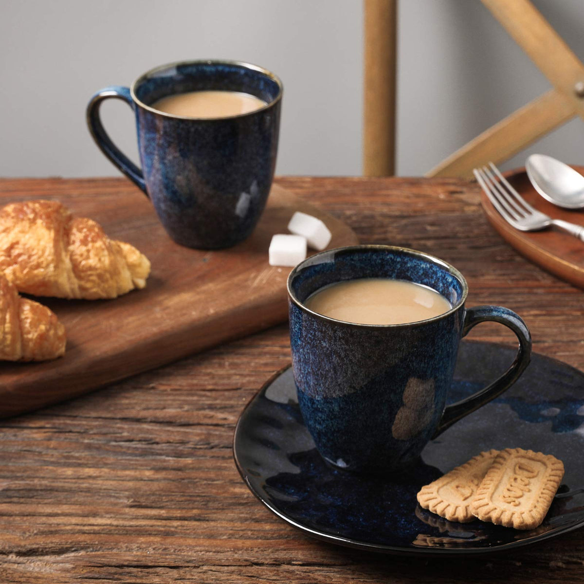 Vicrays mugs are oven- and freezer-safe for versatile use.