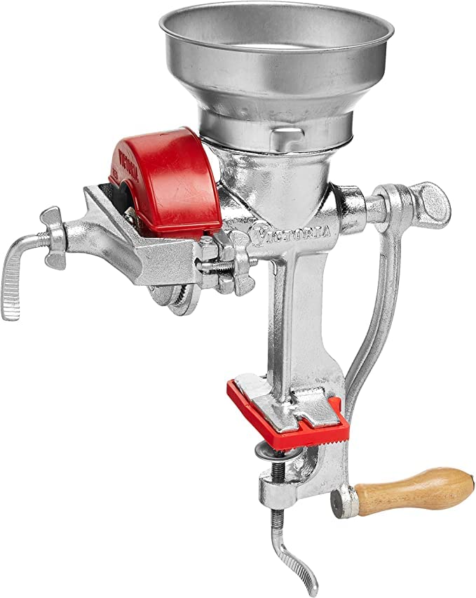Victoria adjustable coarseness screw allows precise texture control.