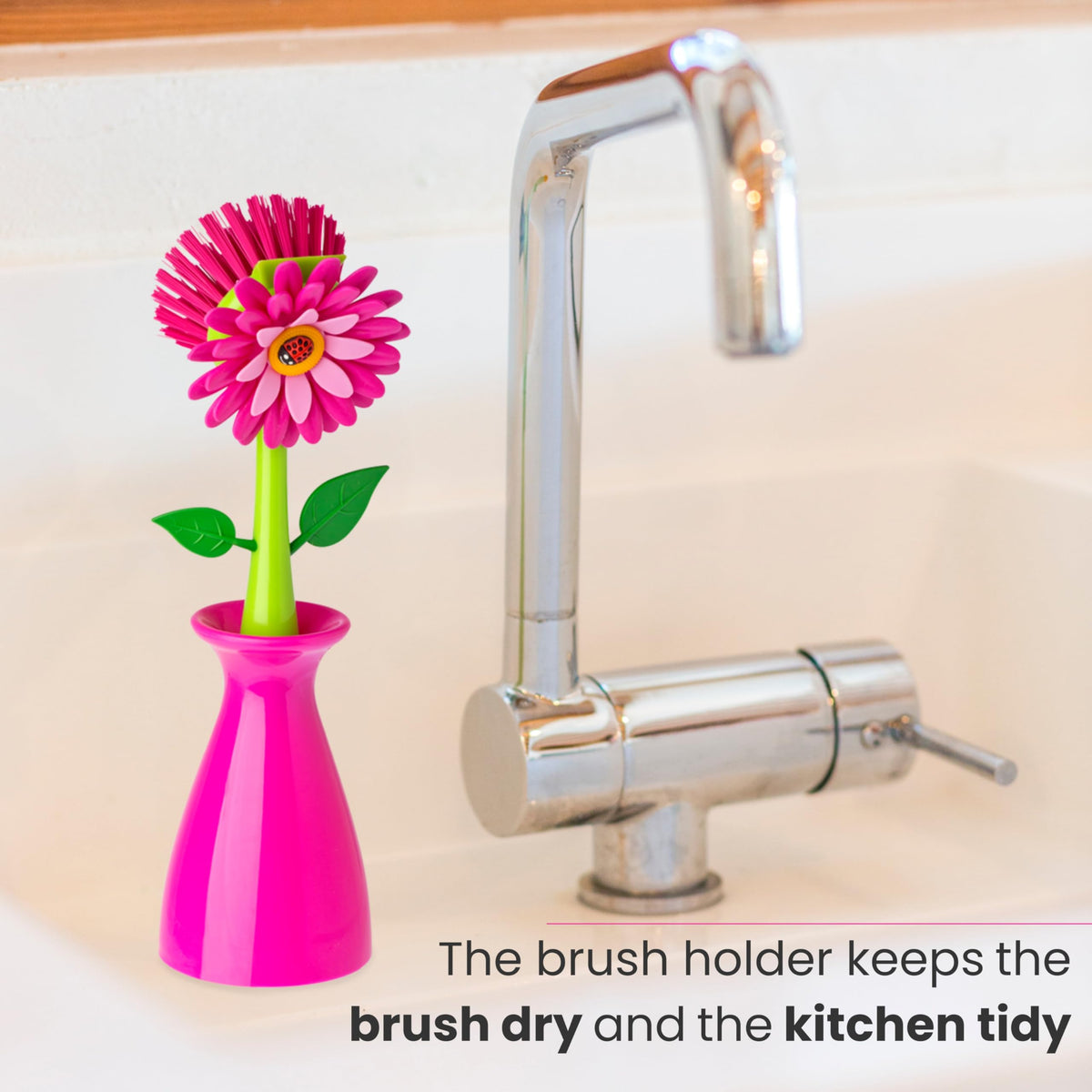 Vigar Flower Power slim scrubber fits tight gaps for efficient washing