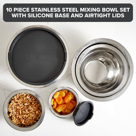Viking 1.5 qt mixing bowl with lid for batter and salad prep