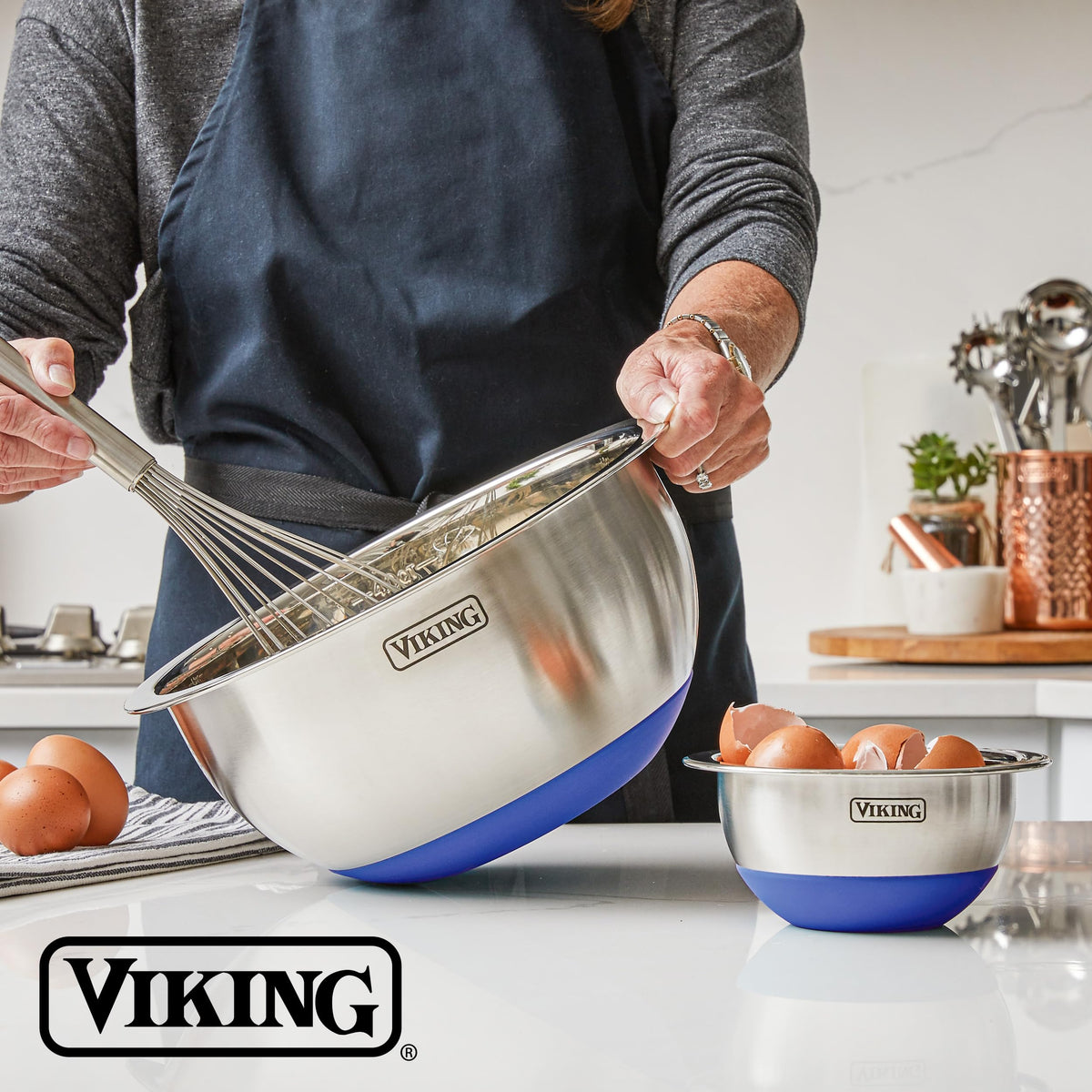 Viking tight-fit lids designed for airtight storage of bowls.
