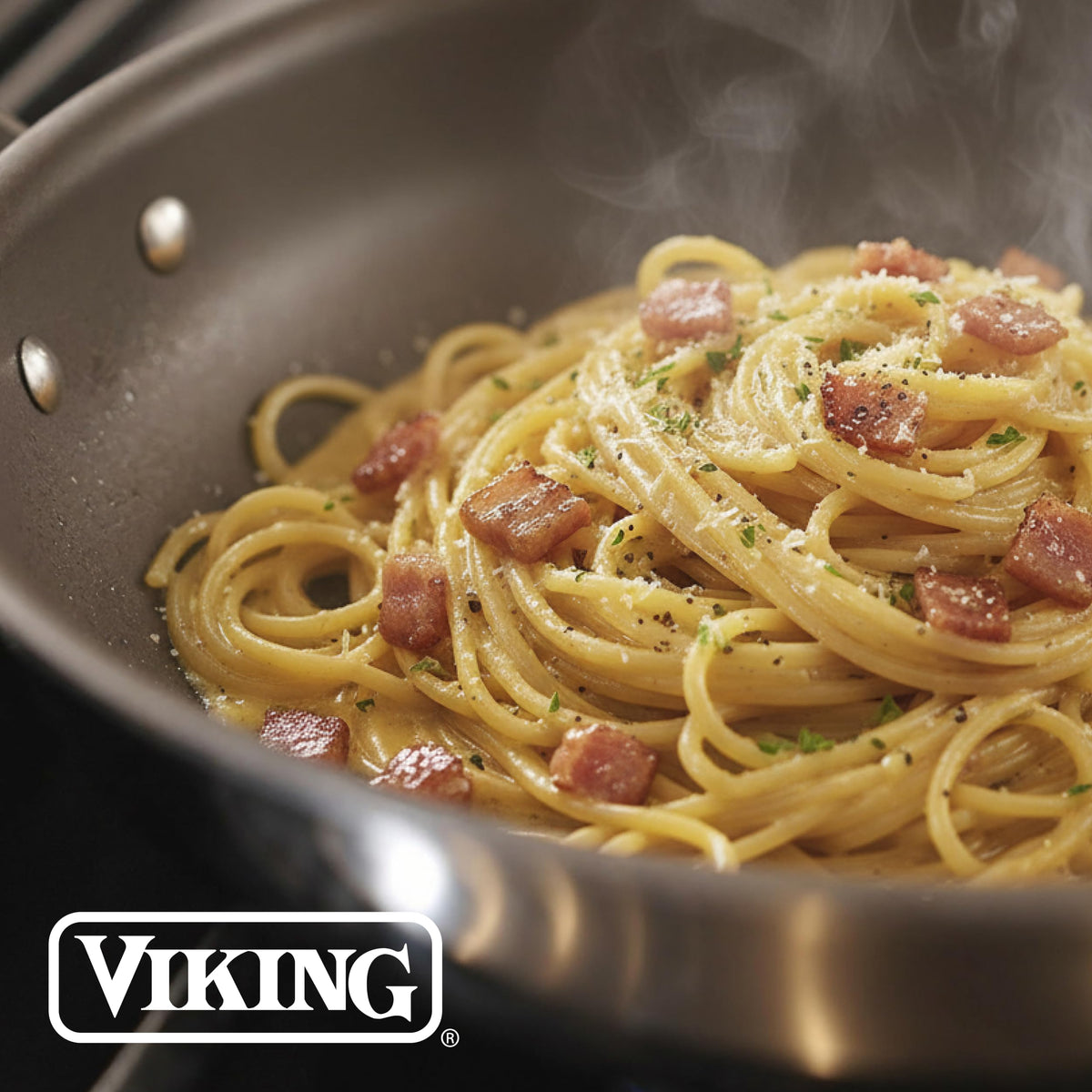 Viking PureGlide Pro 3-Ply pan tilt side view, drip-free pouring design