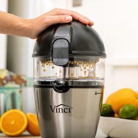 VINCI sleek black and stainless steel finish fits a modern kitchen