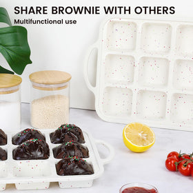 Vinino dishwasher-safe bakeware for easy cleanup after baking sessions.