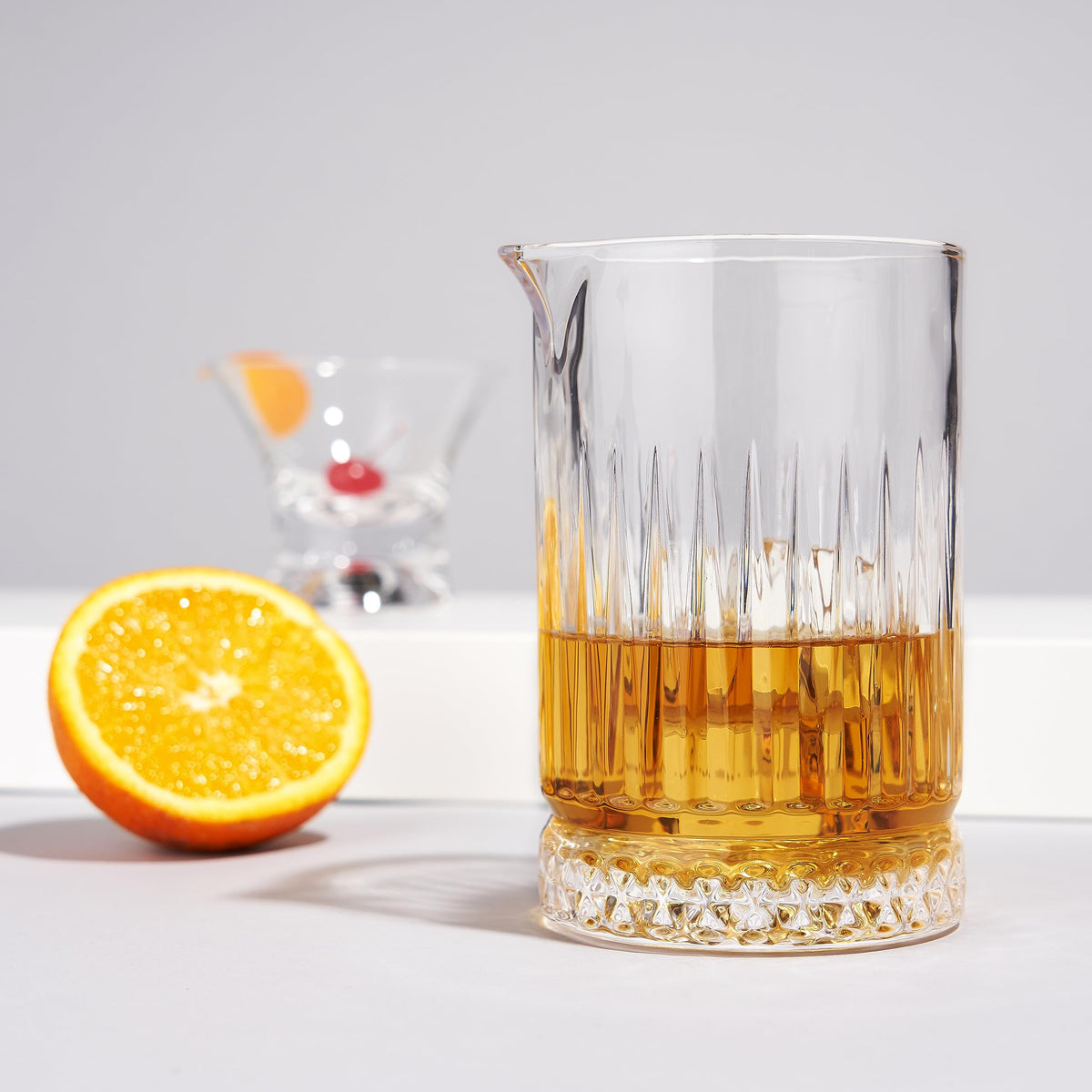 Viski crystal mixing glass designed for stirred cocktails and visual appeal during service.