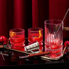 Viski pedestal crystal mixing glass display enhances the visual appeal of cocktails on any counter.