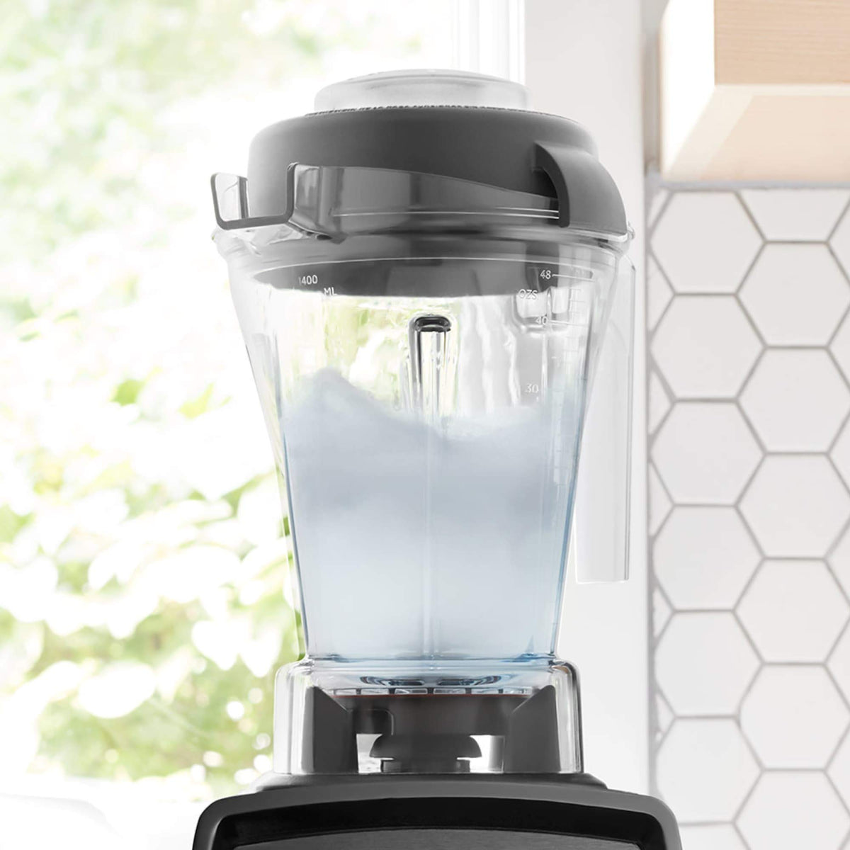 Vitamix 48 oz clear container compatible with C-Series and G-Series blenders