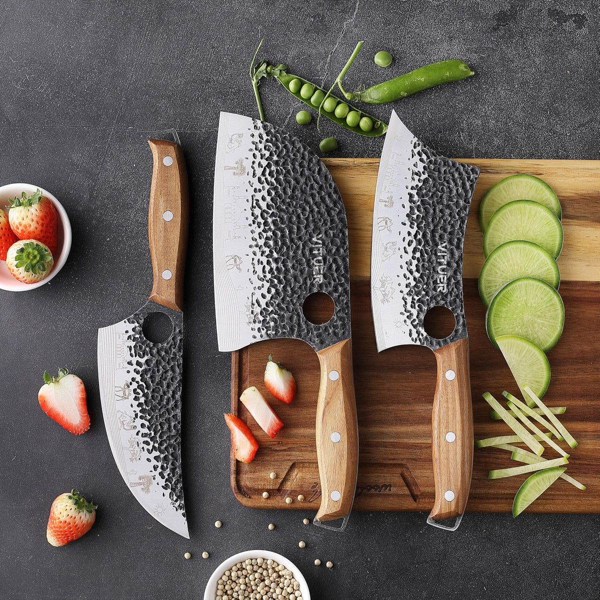 VITUER finger hole design enhances blade control during cutting