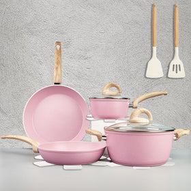 Vkoocy 9.5-inch frying pan with ceramic nonstick coating for easy release and cleanup.