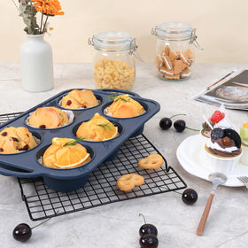 Vnray 6-cup cupcake mold ideal for larger batches.