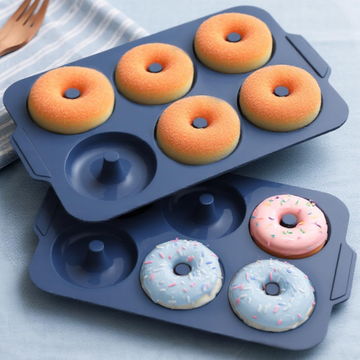 Vnray donut pan with metal frame, top view showing sturdy construction for easy handling.