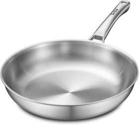 VocVoi 12-inch pan front view showing even heat for sautés