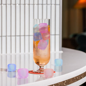VOGVOG reusable ice cubes for coffee and wine, easy to refreeze