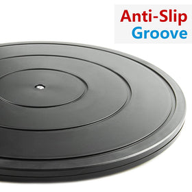 VOLCANOES CLUB cake decorating platform for precise decorating.