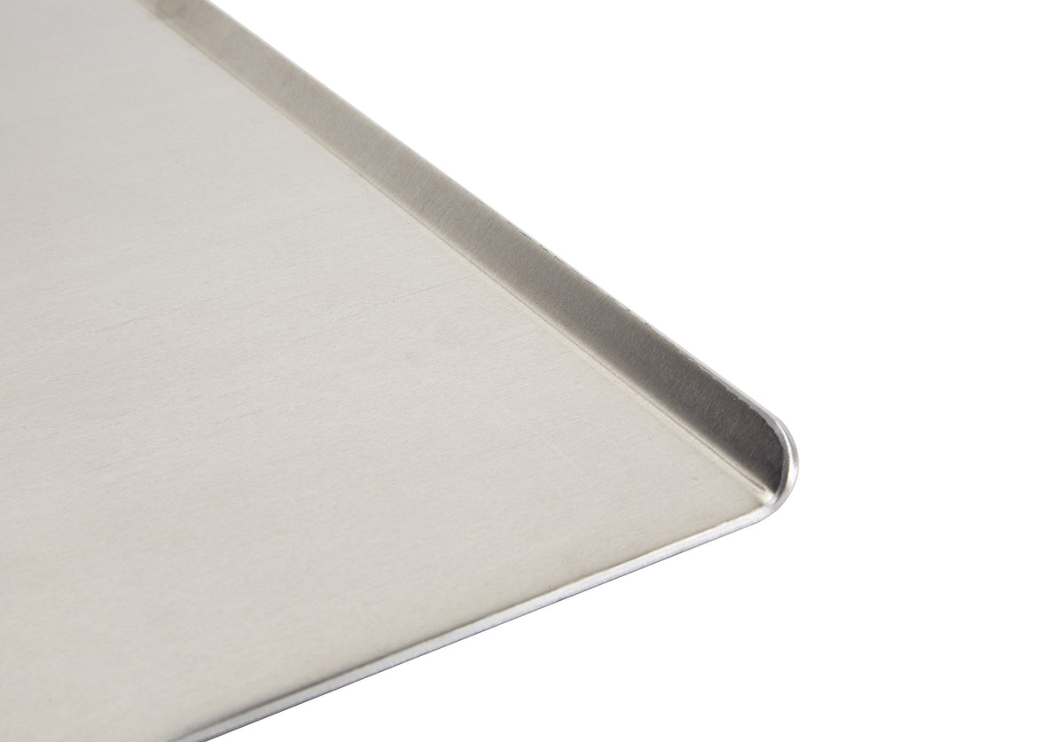 Vollrath Wear-Ever 68085 pan bakes buns and cookies evenly