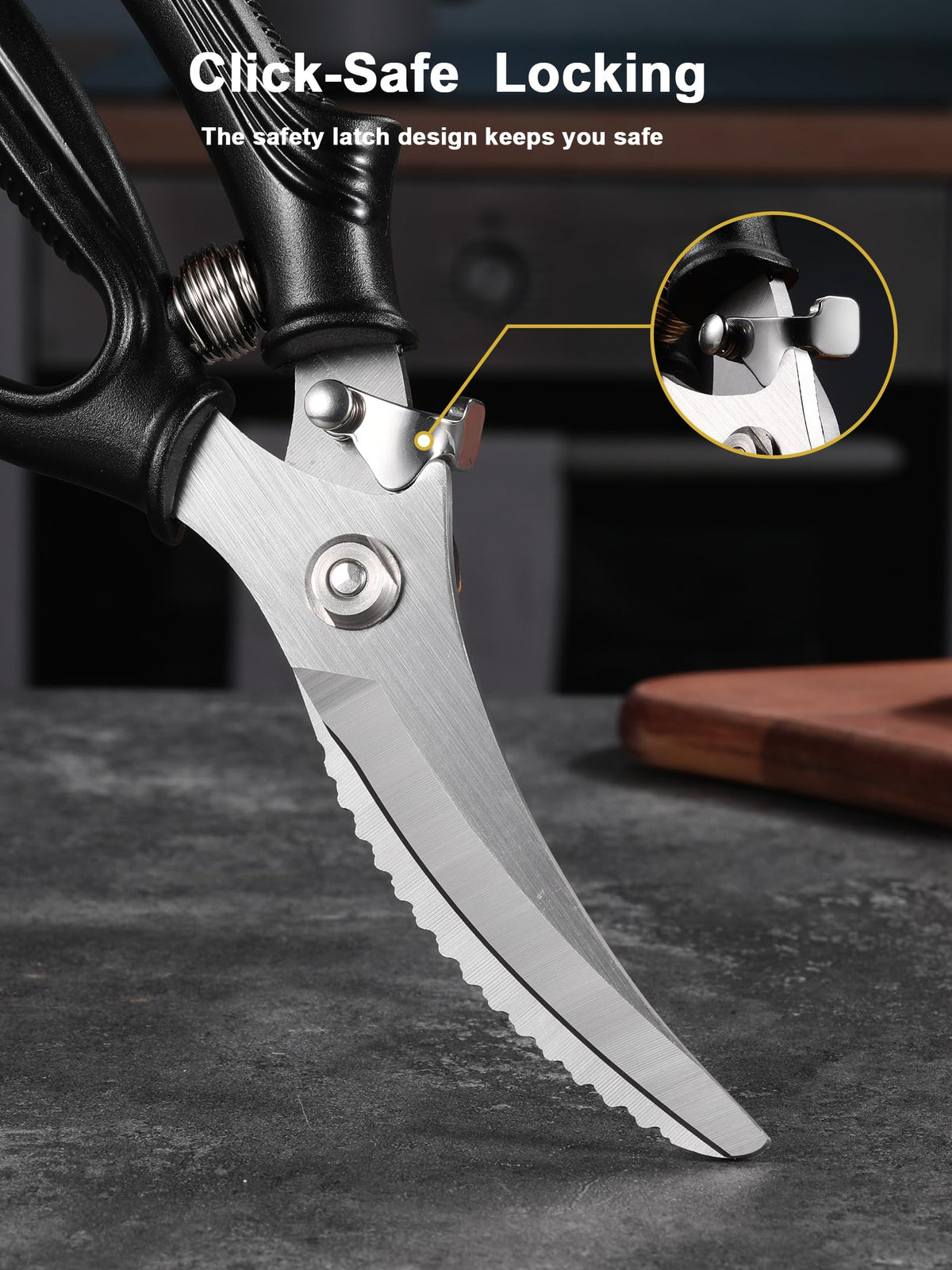 Vomsocs Poultry Shears safety lock keeps blades closed for safe storage