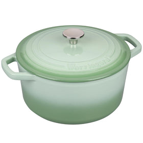 VORRINGARD baking accessories set including mat and tools for bakers.