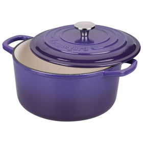 Vorringard Dutch oven demonstrates even heat distribution on the stove