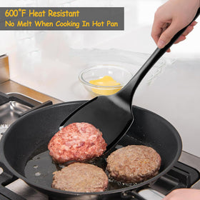 Vovoly BPA-free silicone supports safe cookware
