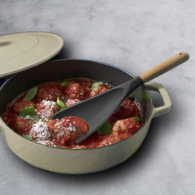 VOVOLY nonstick-friendly silicone spoon, smooth edges to protect pans.