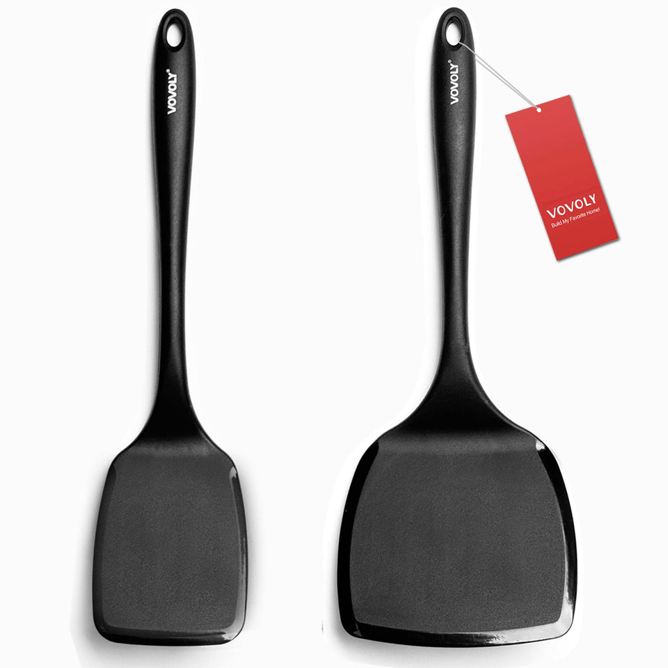 Vovoly pancake spatula flipping flapjacks cleanly and smoothly.