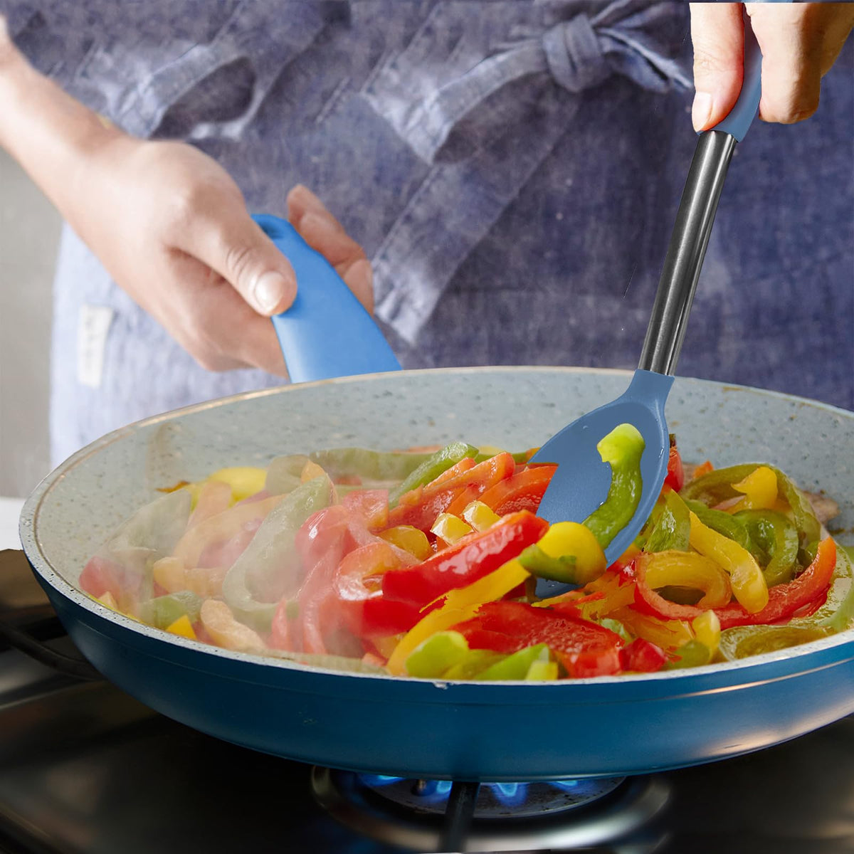 Vovoly starry blue nonstick surface cleans easily after cooking.
