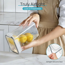 Vtopmart clear plastic containers let you see contents at a glance.
