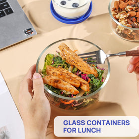 Vtopmart meal prep and leftovers kept fresh with stackable glass bowls.