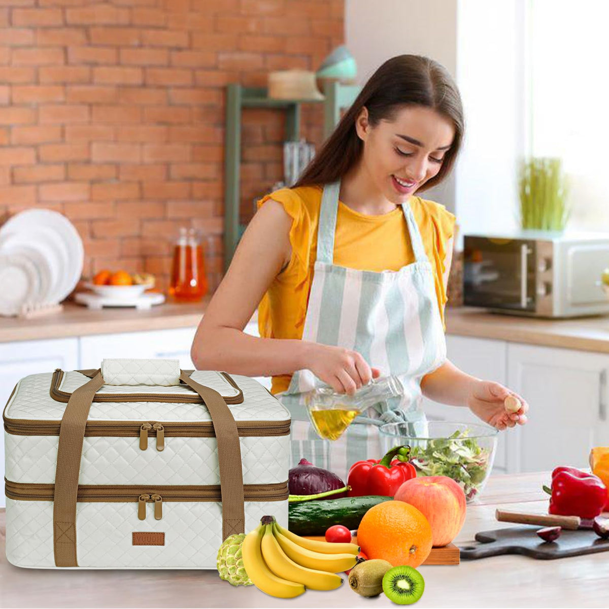Vuudh double-deck casserole carrier top pocket wet/dry separation for utensils and moisture management.