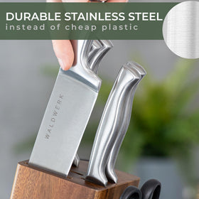 WALDWERK knife block close-up showing acacia wood and blade-friendly support.