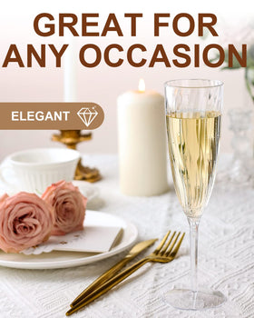 Walee Koky reusable plastic champagne cups for easy cleaning and reuse.