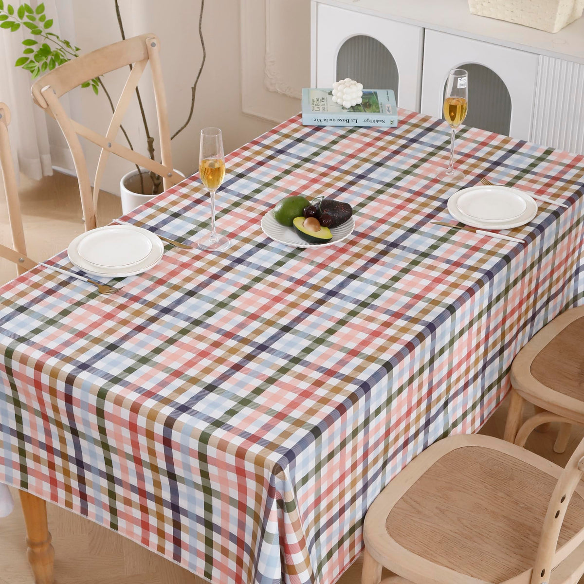 Walrus durable PVC tablecloth offering easy cleaning after gatherings