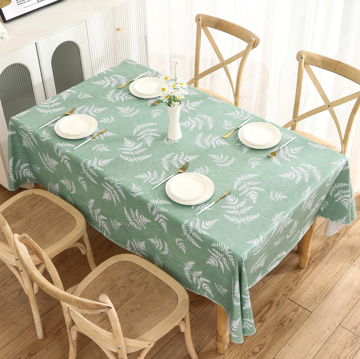 Walrus flannel-backed tablecloth mint leaf adds warmth and non-slip protection
