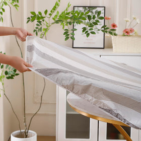 Walrus waterproof tablecloth surface cleans easily after spills and splashes.