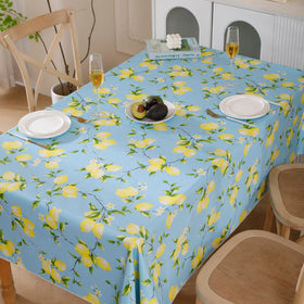 Walrus wipeable design enables fast cleanup after meals.