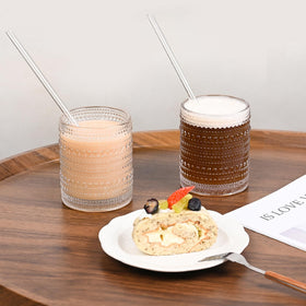 WANYISHUN dishwasher-safe hobnail glasses simplify cleanup after gatherings.