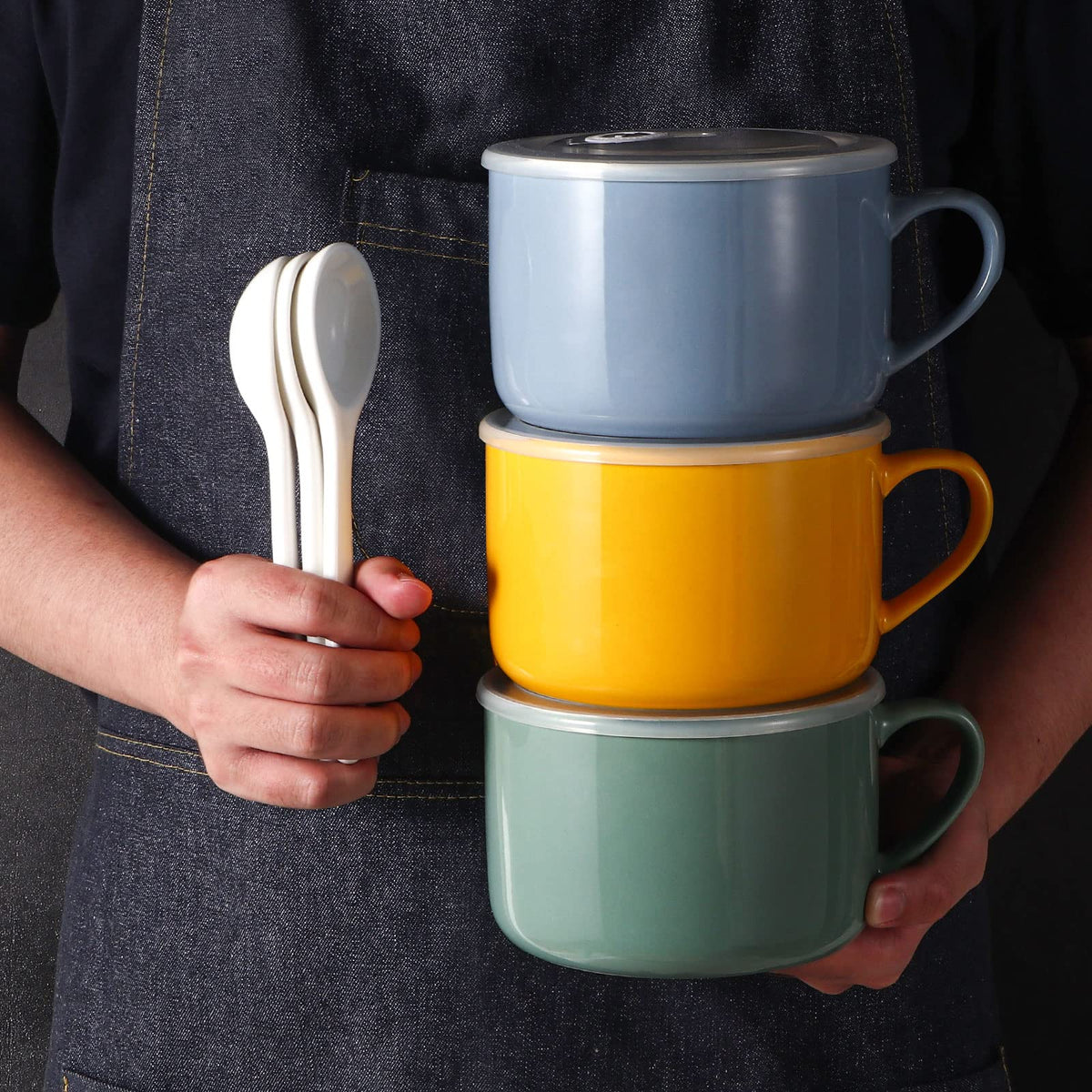 Wareland dining setup shows versatile kitchenware for ramen and soup.